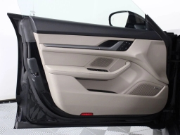 Porsche Taycan 4 AWD 2026