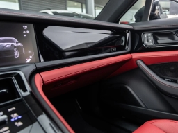 Porsche Panamera 4 AWD 2026
