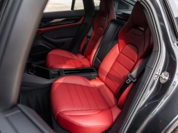 Porsche Panamera 4 AWD 2026