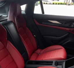 Porsche Panamera 4 AWD 2026