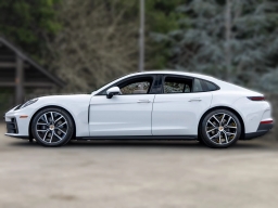Porsche Panamera 4 AWD 2026