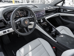 Porsche Panamera 4 AWD 2026
