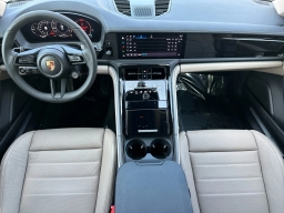 Porsche Panamera Base RWD 2026