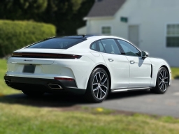 Porsche Panamera Base RWD 2026