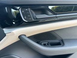 Porsche Panamera Base RWD 2026