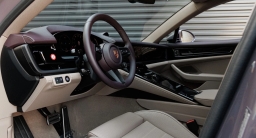 Porsche Panamera 4 AWD 2026