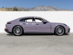 Porsche Panamera 4 AWD 2026