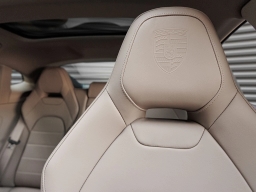 Porsche Panamera 4 AWD 2026
