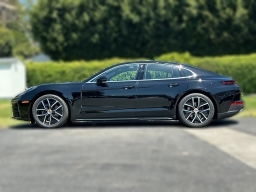 Porsche Panamera Base RWD 2026