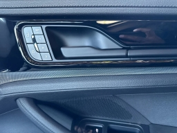 Porsche Panamera Base RWD 2026