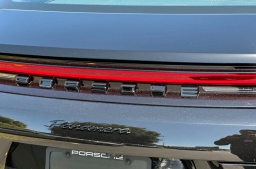 Porsche Panamera Base RWD 2026