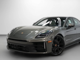 Porsche Panamera 4 AWD 2026