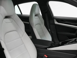Porsche Panamera 4 AWD 2026