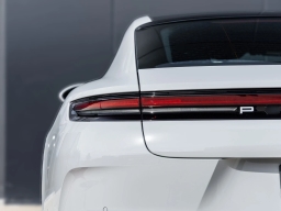 Porsche Panamera 4 AWD 2026