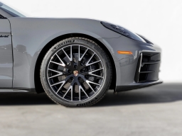 Porsche Panamera 4 E-Hybrid AWD 2026