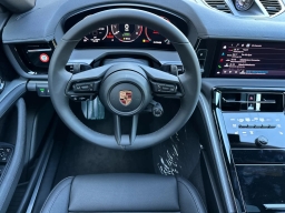Porsche Panamera 4 E-Hybrid AWD 2026