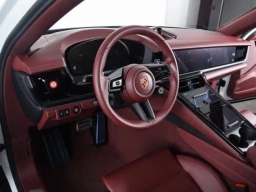 Porsche Panamera 4 E-Hybrid AWD 2026