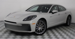 Porsche Panamera 4 E-Hybrid AWD 2026