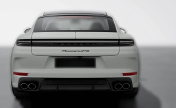 Porsche Panamera GTS AWD 2026