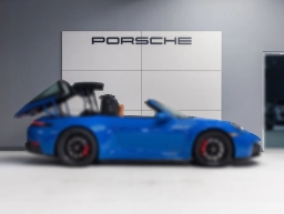 Porsche 911 4 GTS Targa 2026