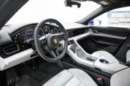 Porsche Taycan 4S Cross Turismo AWD 2026