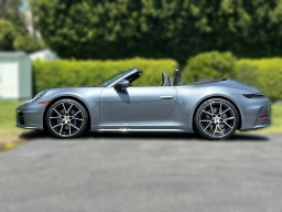 Porsche 911 Carrera T Cabriolet 2026