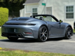 Porsche 911 Carrera T Cabriolet 2026