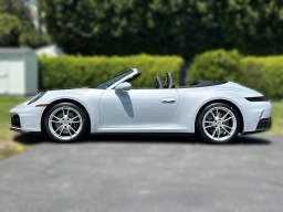 Porsche 911 Carrera Cabriolet 2026