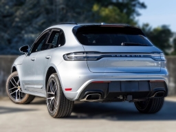 Porsche Macan T AWD 2026