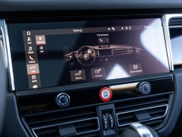 Porsche Macan T AWD 2026