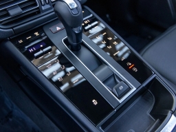 Porsche Macan T AWD 2026