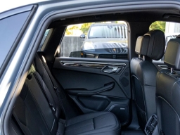 Porsche Macan T AWD 2026