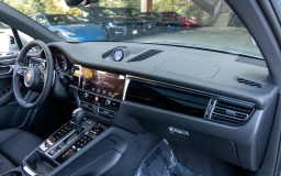 Porsche Macan T AWD 2026