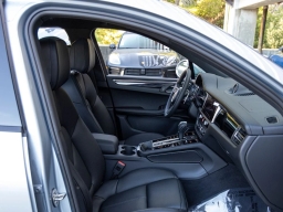 Porsche Macan T AWD 2026