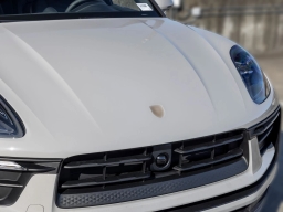 Porsche Macan T AWD 2026