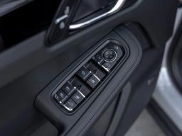 Porsche Macan T AWD 2026