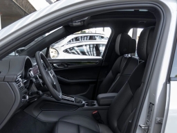 Porsche Macan T AWD 2026
