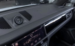 Porsche Macan T AWD 2026