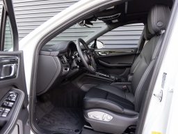 Porsche Macan T AWD 2026