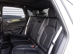Porsche Macan T AWD 2026