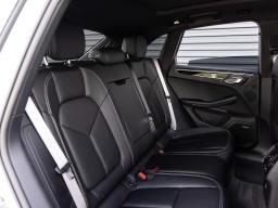 Porsche Macan T AWD 2026