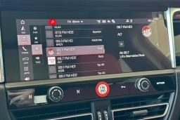 Porsche Macan T AWD 2026