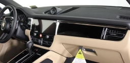 Porsche Macan T AWD 2026
