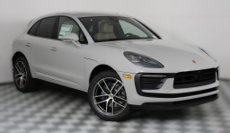 Porsche Macan T AWD 2026