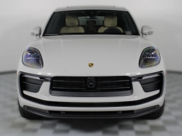 Porsche Macan T AWD 2026