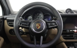 Porsche Macan T AWD 2026