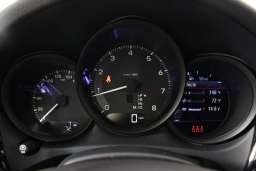 Porsche Macan T AWD 2026