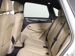 Porsche Macan T AWD 2026