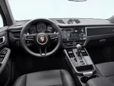 Porsche Macan T AWD 2026