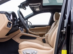 Porsche Macan T AWD 2026
